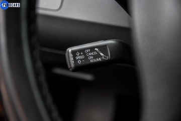 2.0T 211KM 4Motion Xenon PDC Navi DSG Park Ass El.Grz Fotele Tempomat